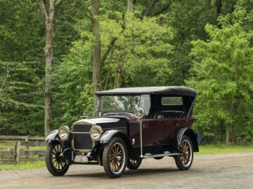 1922 Studebaker Model EK