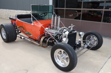 1923 Ford Custom