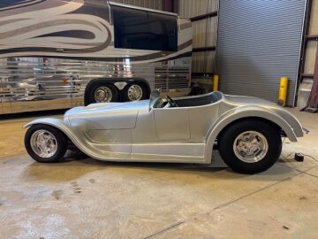 1927 Ford Custom
