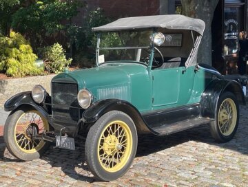 1927 Ford Model T