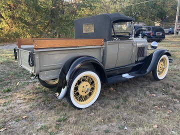 1928 Ford Model A Roadster