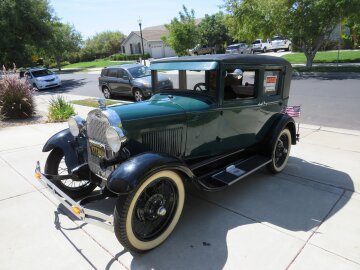 1929 Ford Model A 400