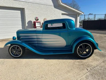 Photo 1 for 1932 Ford Custom