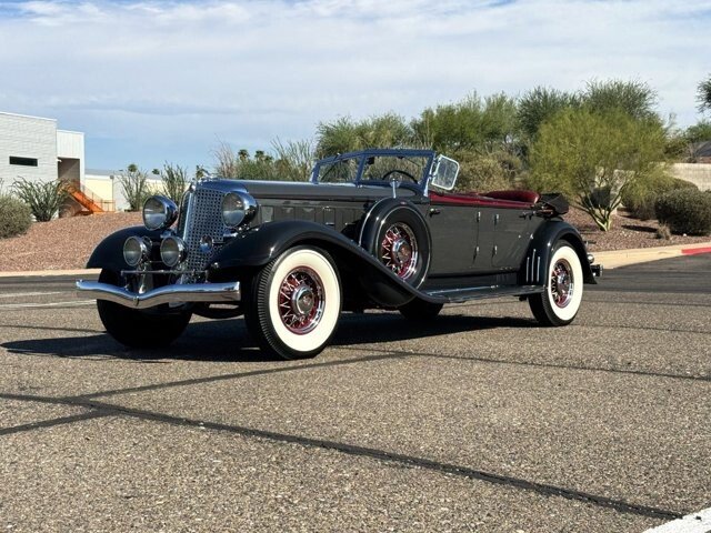 1933 Chrysler Imperial
