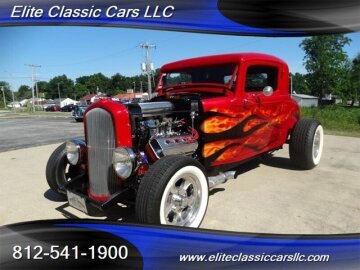 1933 Plymouth Custom