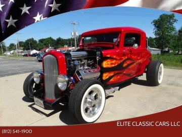 1933 Plymouth Custom