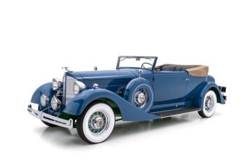 1934 Packard Super 8