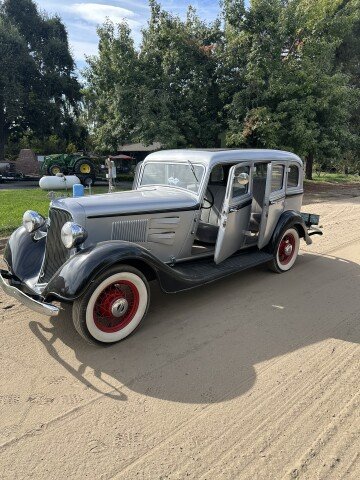 1934 Plymouth Model PE