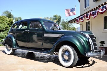 1935 Chrysler Air Flow