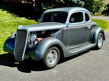1935 Ford Model 48