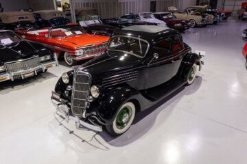 1935 Ford Model 48