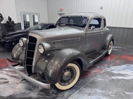Photo 1 for 1935 Plymouth Deluxe