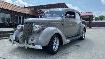 1936 Ford Custom