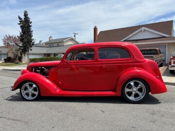 1936 Ford Custom