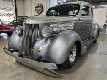 1936 Ford Deluxe