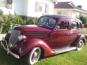 1936 Ford Deluxe