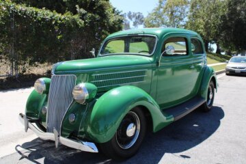 1936 Ford Deluxe