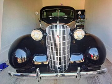 1936 Oldsmobile Series F