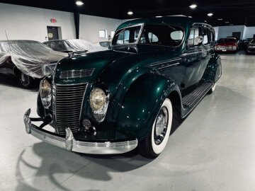 1937 Chrysler Air Flow