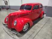 1937 Ford Custom
