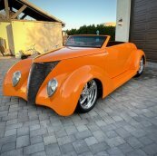 1937 Ford Custom