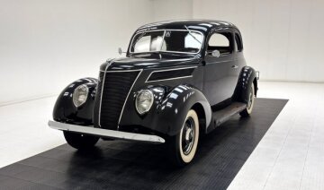 1937 Ford Deluxe