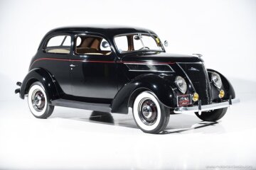 1937 Ford Model 74
