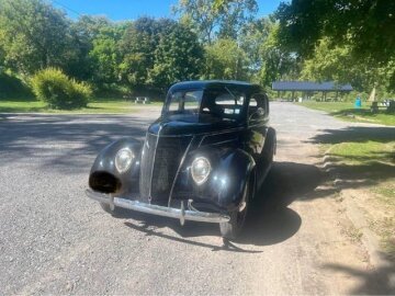 1937 Ford Model 78