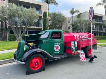 1937 Ford Pickup