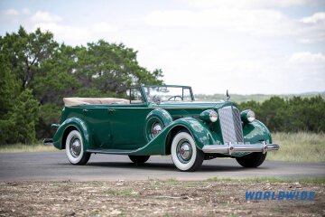 1937 Packard Model 1502