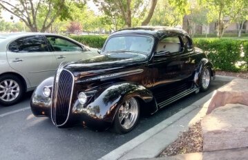 1937 Plymouth Deluxe