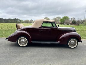 1938 Ford Deluxe