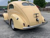 1939 Ford Custom