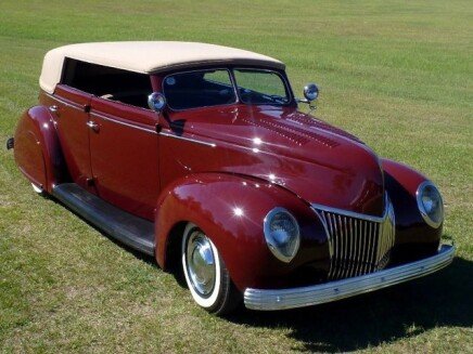 Photo 1 for 1939 Ford Deluxe
