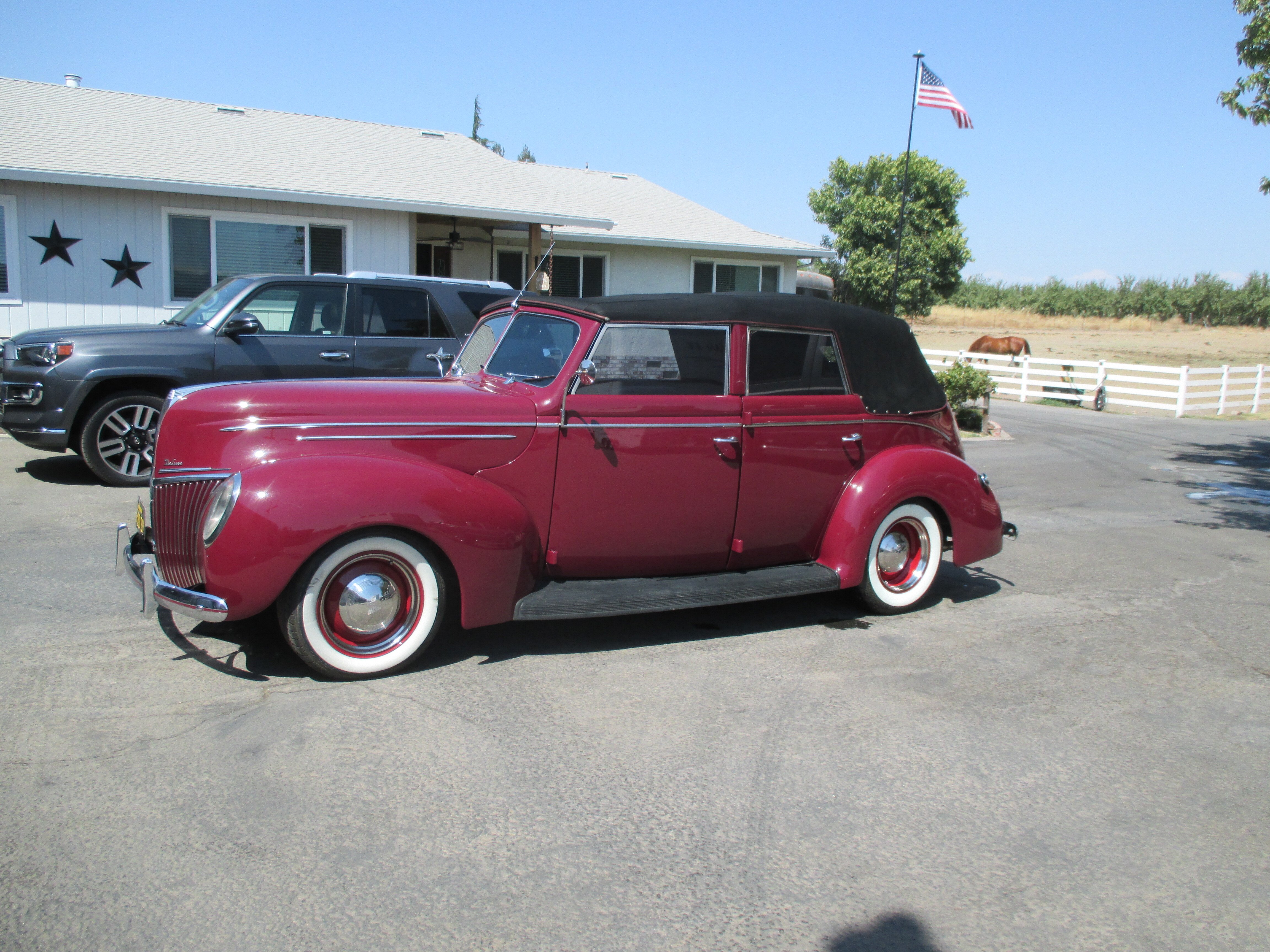 1939 Ford Deluxe