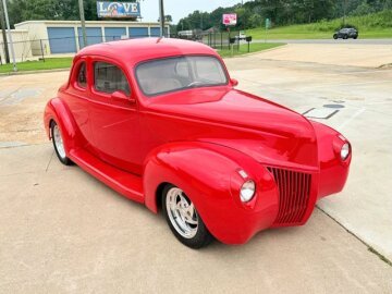 1939 Ford Deluxe