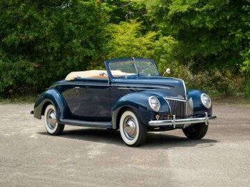 1939 Ford Deluxe