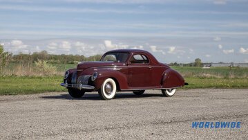 1939 Lincoln Zephyr