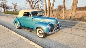1940 Ford Deluxe