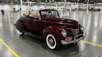 1940 Ford Deluxe