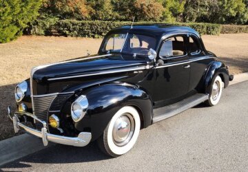 1940 Ford Deluxe