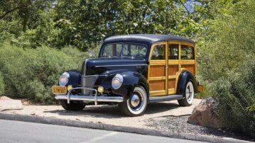 1940 Ford Deluxe