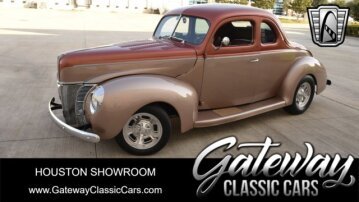1940 Ford Deluxe