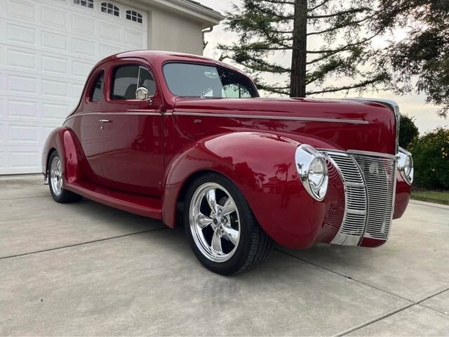 1940 Ford Deluxe