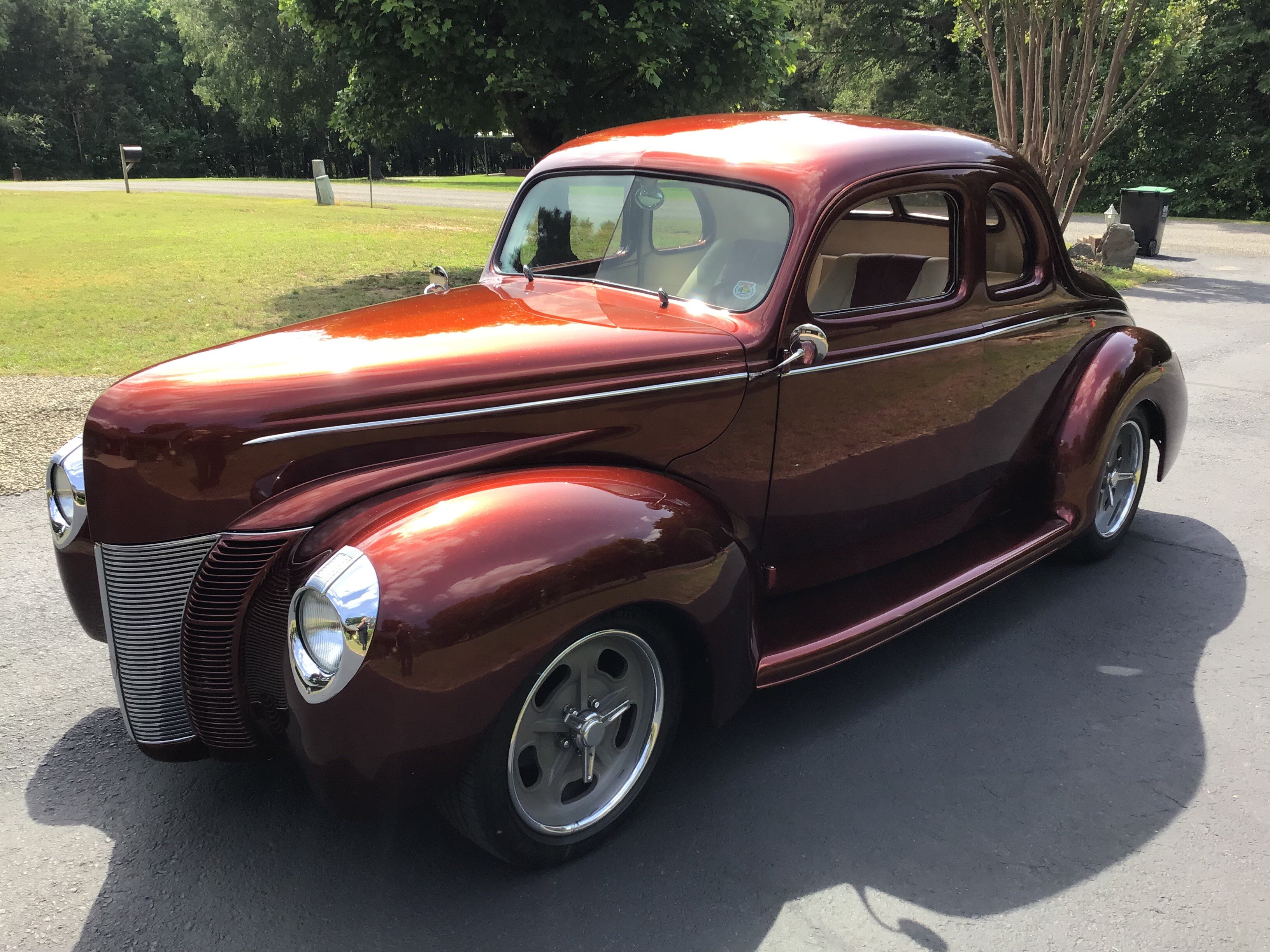 1940 Ford Deluxe
