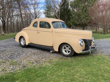 1940 Ford Deluxe