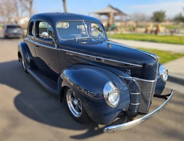 1940 Ford Deluxe
