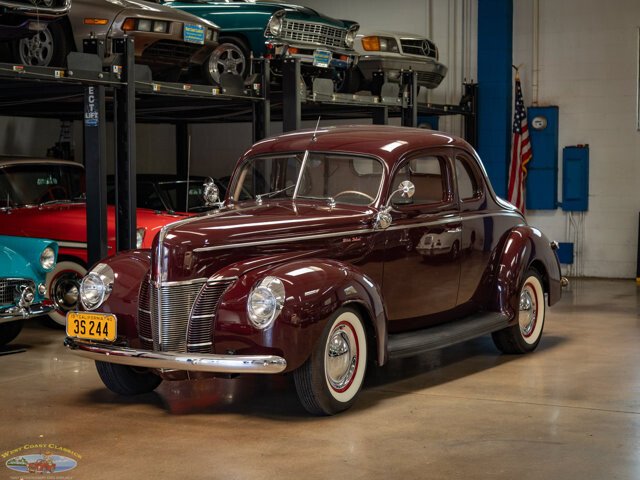 1940 Ford Deluxe