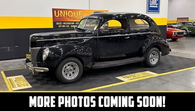 1940 Ford Deluxe