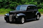 1940 Ford Deluxe